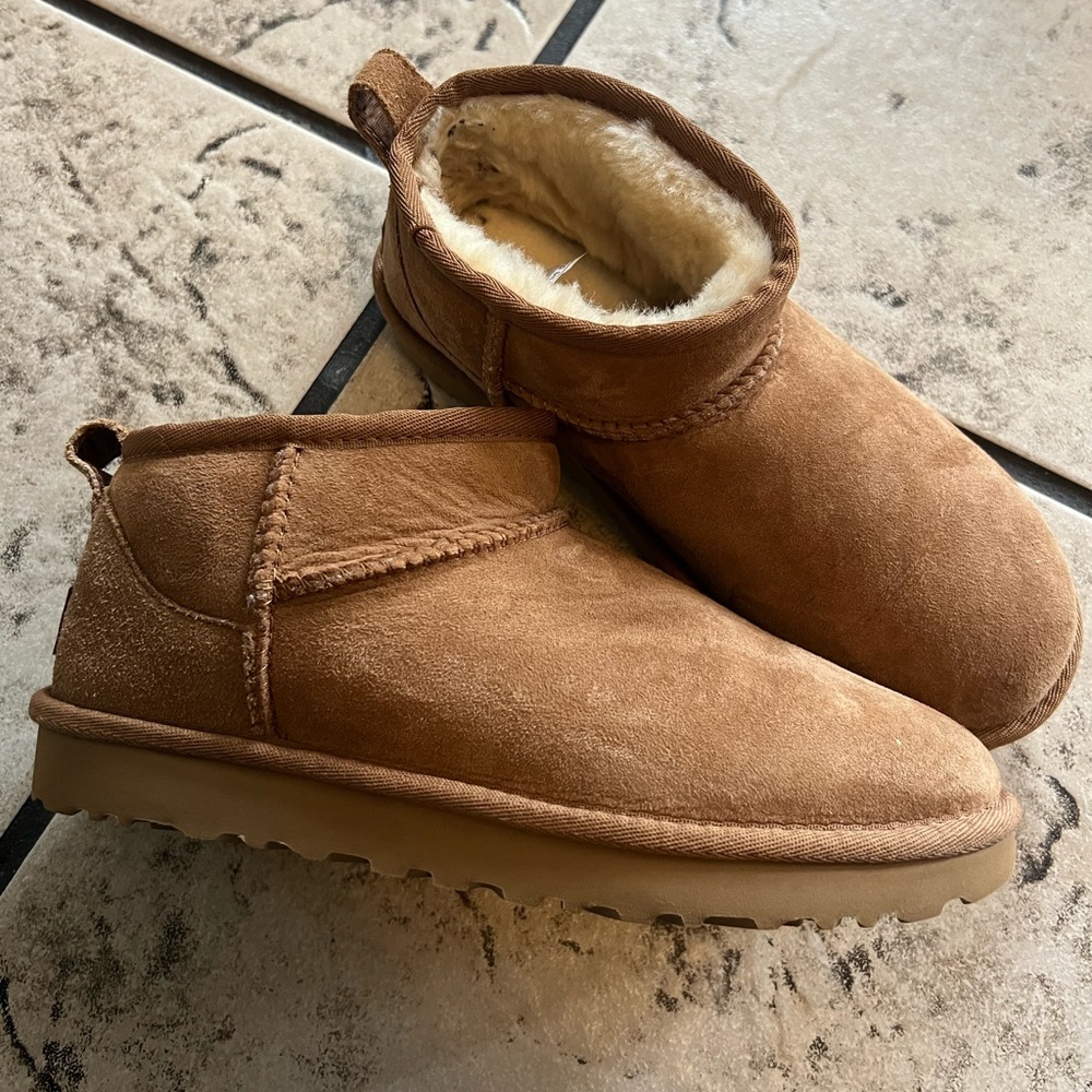 Ugg ultra mini classic boot